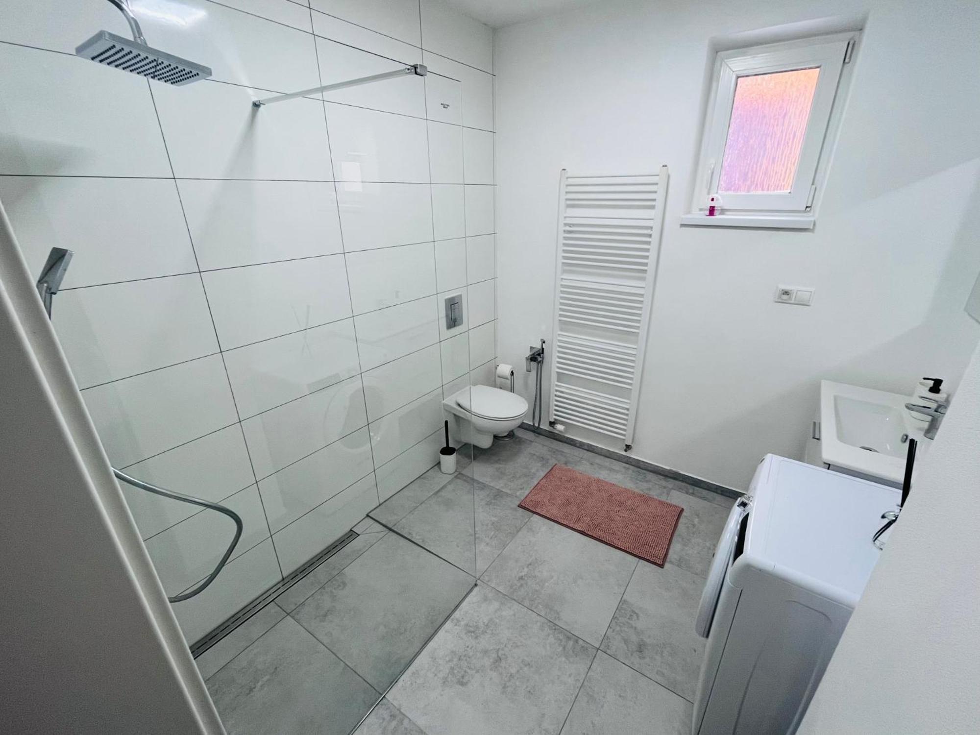 Závažná PorubaNordic Houseアパートメント エクステリア 写真